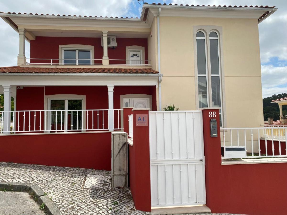 Amazing Scorpion'S House Leiria Apartment Ngoại thất bức ảnh